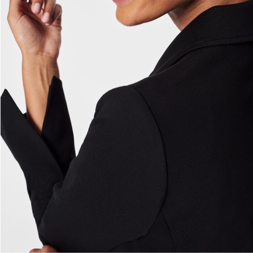 Spanx Jacket 1X Black The Perfect Blazer Ponte One Button Gold Asymmetrical XL - Picture 12 of 13